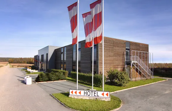 弗萊拉烏恩酒店