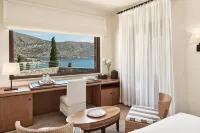 Phāea Blue - Small Luxury Hotels of the World
