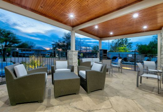 홀리데이 인 익스프레스