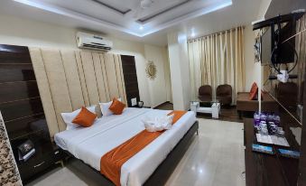 Hotel Sai Mrinalini - Housity