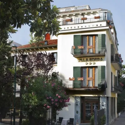 Hotel Villa Edera Hoteles cerca de Le Vignole