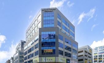 H-Avenue Hotel Geomdan New Town - Housity