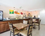 Quality Inn Dahlonega Near University - breakfast