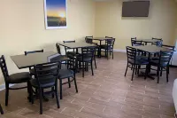 Days Inn by Wyndham Atlanta/Southlake/Morrow - breakfast