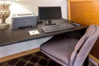 Days Inn by Wyndham Plymouth Các khách sạn ở Tyner