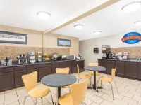 Baymont by Wyndham Dubuque Hotels in Dubuque