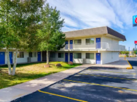 モーテル 6 ララミー、ワイオミング ララミーのホテル