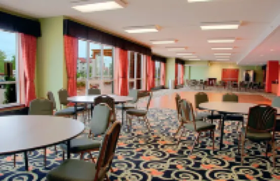 Best Western Plus Sandusky Hotel  Suites - parking