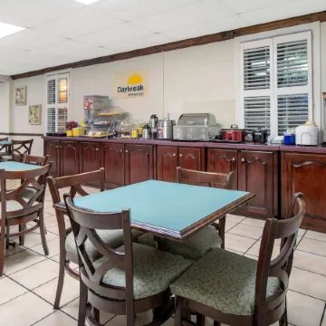 Days Inn by Wyndham Natchez