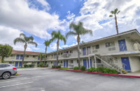 Motel 6 Chino, CA - Los Angeles Ontario