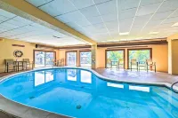 Comfortable Dover Apartment Walk to Mt Snow! - piscina