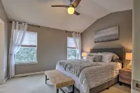 Charming Bellefonte Townhome Near Penn State!