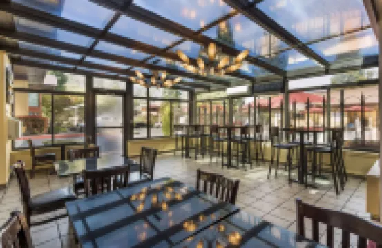 Best Western Plus Placerville Inn - parking