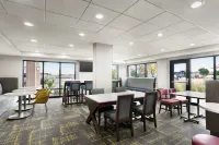 Hampton Inn Milwaukee/Brookfield فنادق في بلدة بروكفيلد
