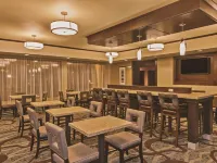 La Quinta Inn & Suites by Wyndham Sioux Falls - breakfast