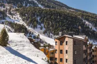 Pierre & Vacances Andorra El Tarter Hotels in El Tarter
