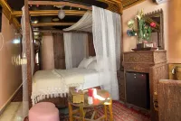 Riad Azurite