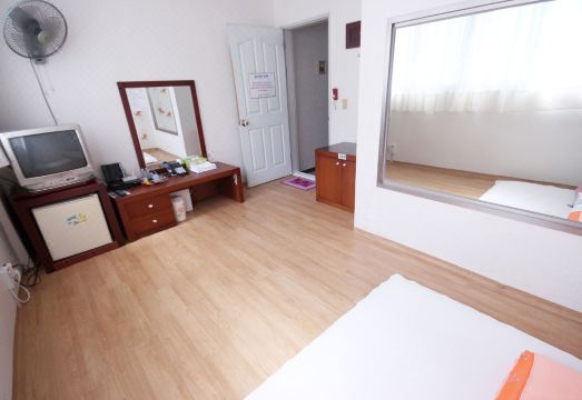 의성 탑산약수온천