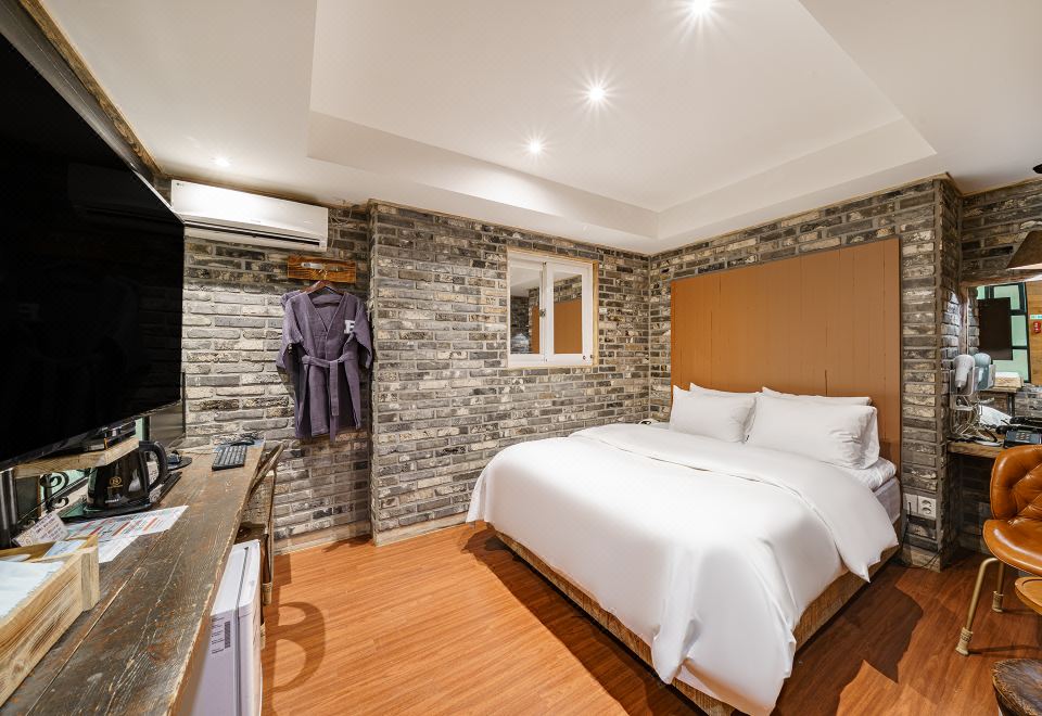 [토요코인의 깔끔한 무료 조식 공간]