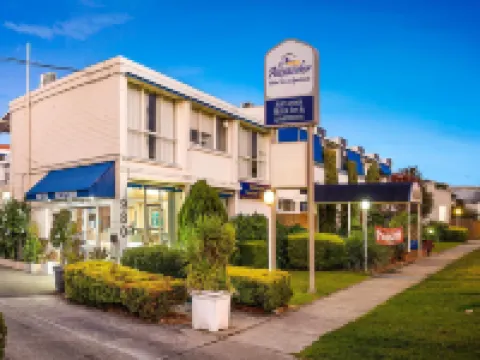 Alexander Motor Inn & Apartments Hotels in Essendon