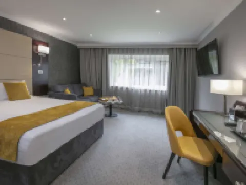 Best Western Premier Heronston Hotel & Spa Hotels in Bridgend