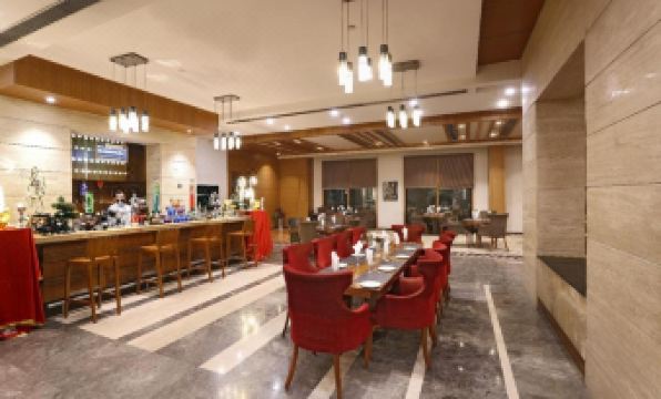 4. 티볼리 그랜드 ..