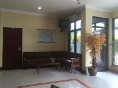 Paparisa Manise Hotel Sorong Hotels in Sorong