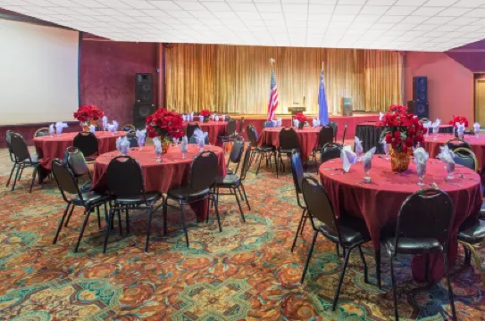 Ramada by Wyndham Elko Hotel at Stockmen's Casino