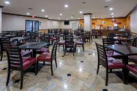 Days Hotel by Wyndham North Bergen /NYC Area Hotel di Weehawken