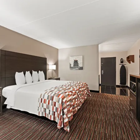 Red Roof Inn Reading