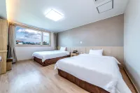 Seogwipo Jay Hill and City Hotel - 2つ星