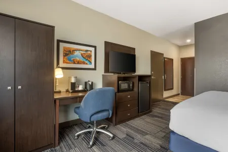 Best Western Plus Columbia Inn