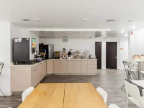 The Bklyn House Hotel