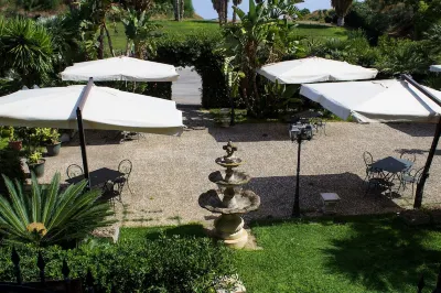 Hotel Villa d'Amato Hotel dekat Stazione Centrale - Pensilina Interna