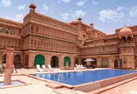 The Laxmi Niwas Palace