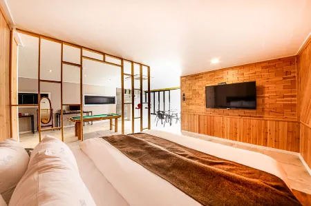 Gimje M Hotel Drive-IN