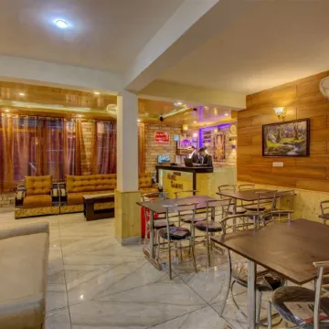 Hotel Samiru (Manali , Himachal Pradesh)