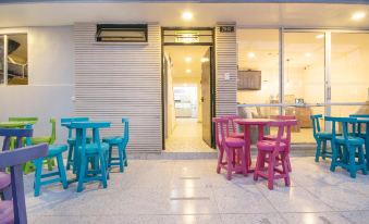 Urbana Hostel