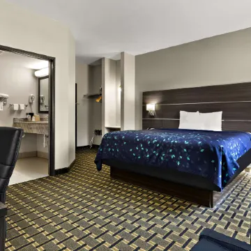 SureStay Plus Hotel by Best Western Tulsa East