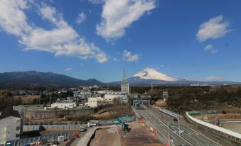 Hotel Route-Inn Nagaizumi Numazu Inter 1