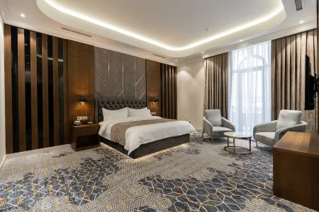 Frankfort Expo Hotel