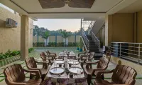 Itsy Hotels Kurinji Stay Inn With Swimming Pool