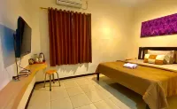 Batu Emas Inn Timika Hotels in Kwamki