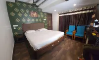 Hotel Siddhartha Hotels near Masjid -E- Abuturaab