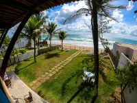 Porto Paraíso Hostel Pé na Areia Hotels in 