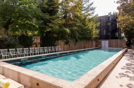 Mob House Hotels near Alstom ITC