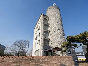 Hotel Pine Cheonan