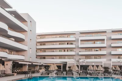 Bio Suites Hotel & Spa Отели рядом с достопримечательностью «Rethymnon beach»