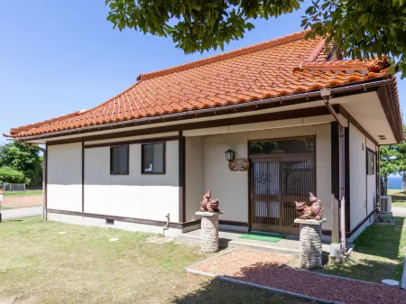 Heart Land Hills in Noto 34 Umi No Okinawa No Ie Отели рядом с достопримечательностью «Notojima Glass Art Museum»