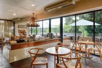 Mill Valley Inn - breakfast